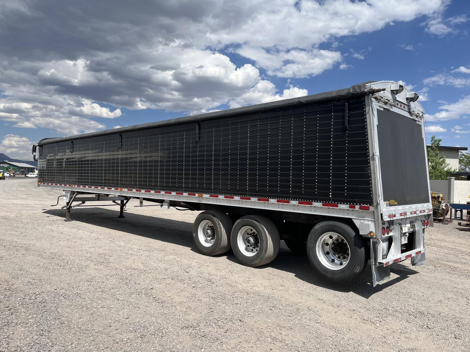 ./imagenes/INVOICE/2019/17731/CAJA DE PISO MOVIL WILSON TRAILER COMPANY DWG-550WB (4).JPG